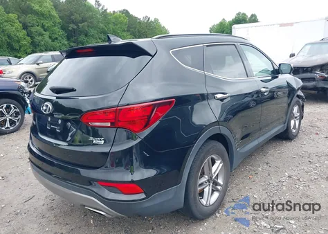 2017 Hyundai Santa Fe Sport 2.4L z USA, uszkodzony, nr VIN 5NMZUDLB1HH034699